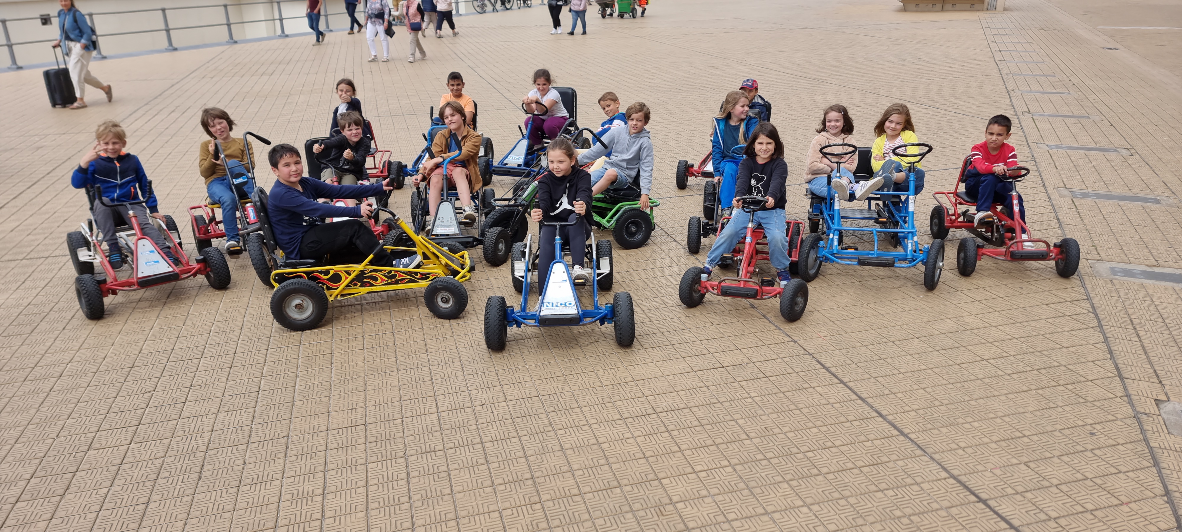 Schooluitstappen gocarts